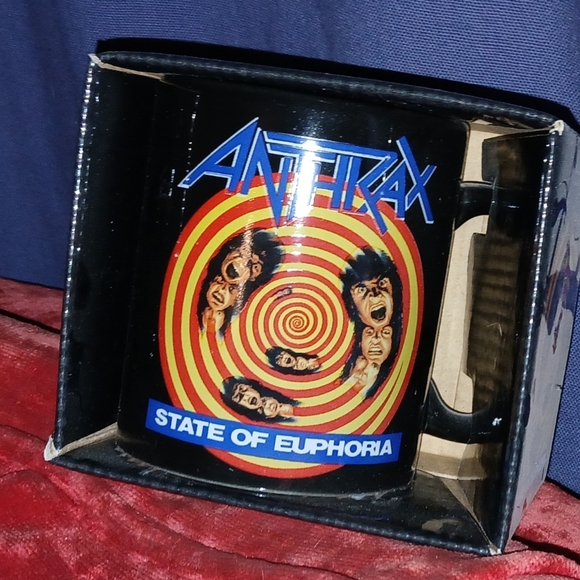 Anthrax coffee mug - Picture 4 of 4